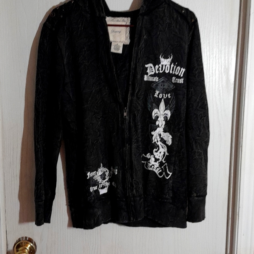 This cool hoodie perfect for fall.Black with white writing